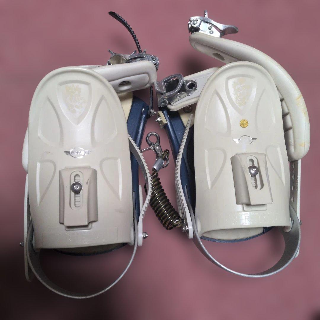 スノーボード ビンディング ホワイト/ブルー