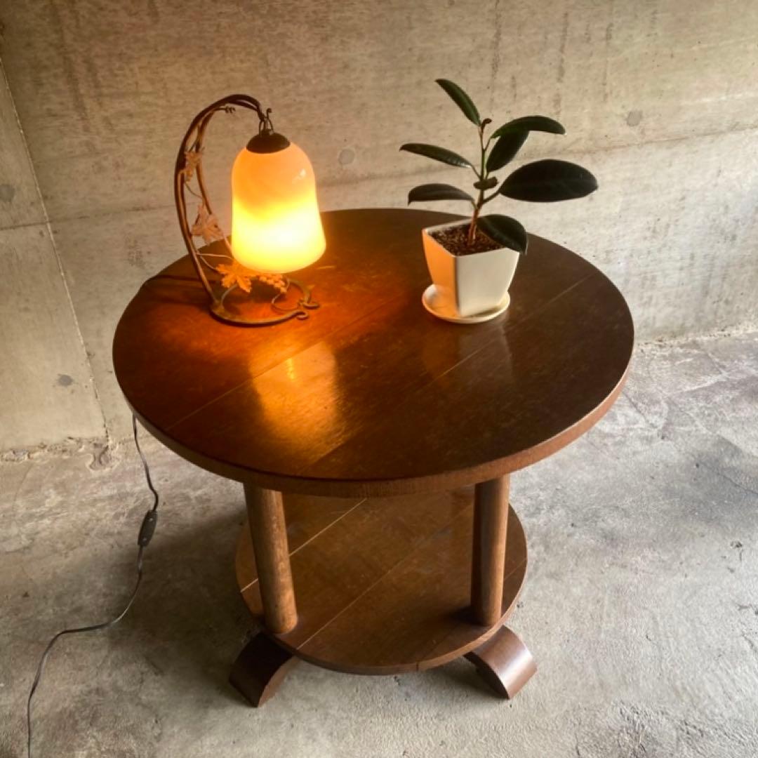 古い味のあるセンターテーブル カフェ 机 飾り台 丸型 木製 レトロ ビンテージ