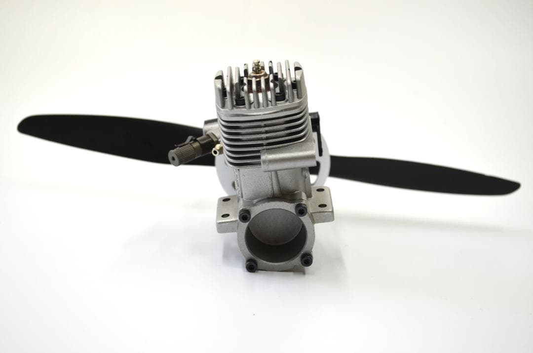 ラジコン用エンジン　OS　MAXー25FXⅡ　「未使用品」