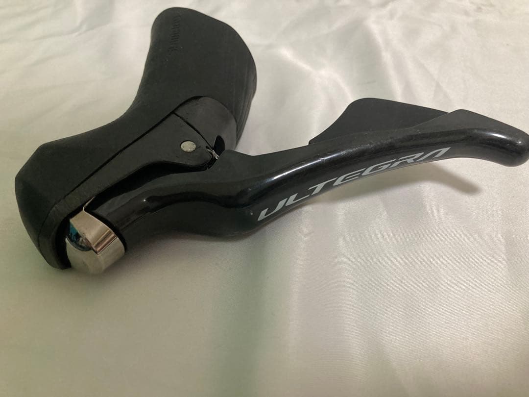 R8000 アルテグラ STIレバー 2×11