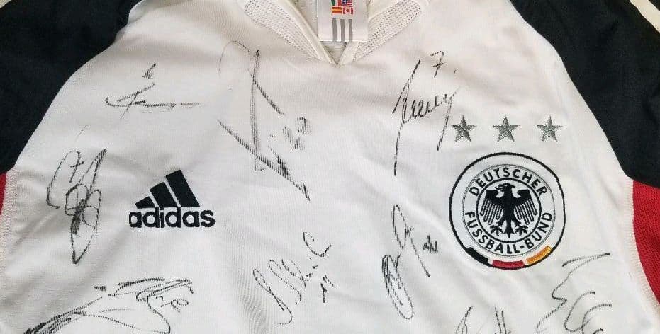 バラック　クローゼ　ポドルスキ　シュナイダー　クリンスマン　直筆サイン　ユニフ