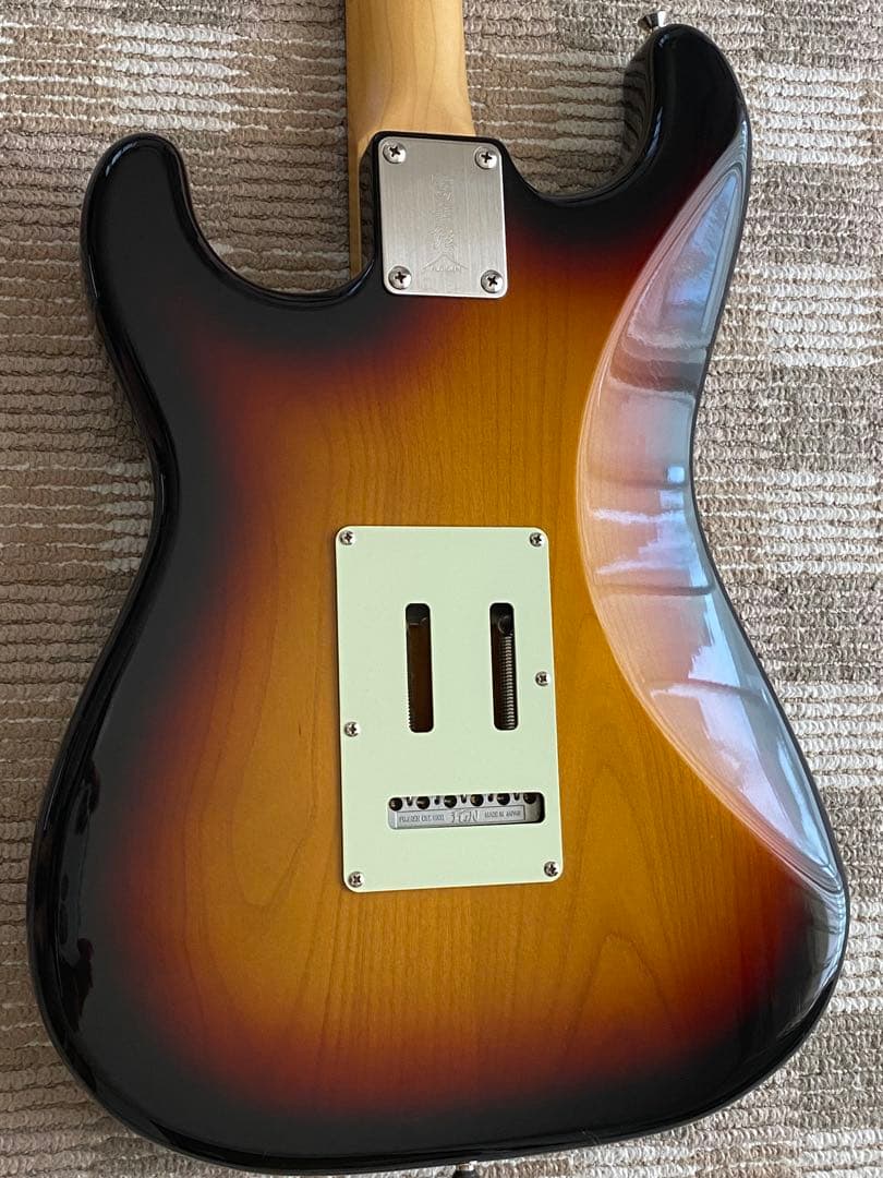 FGN Neo Classic エレキギター