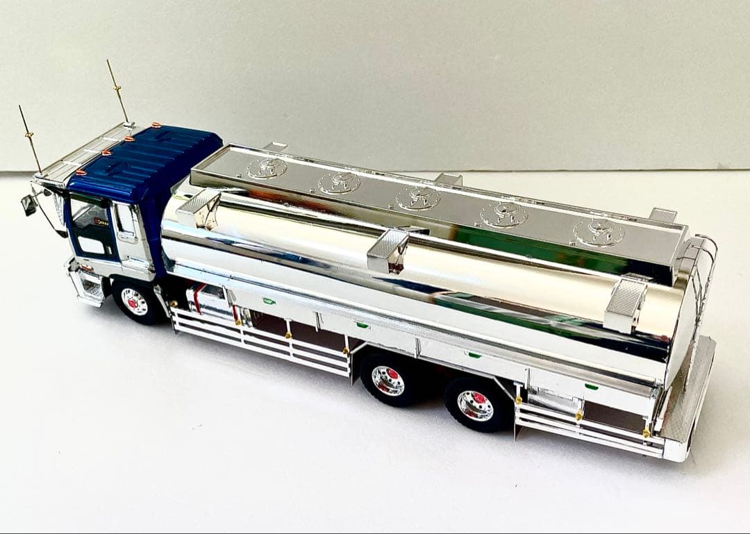 希少1/32 大型メッキタンクローリー 「危」デコトラプラモデル 特殊車両完成品