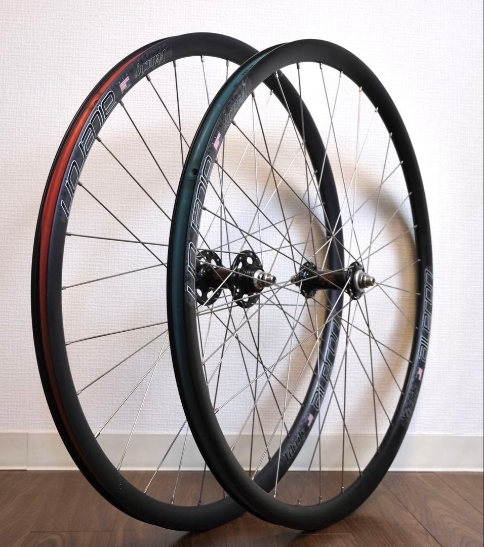 【即購入可】velocity aileron paul ハブ　ピスト　ホイール