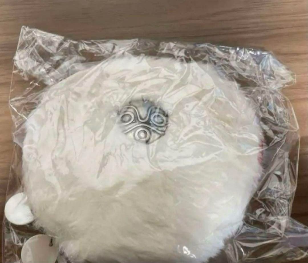 ◯未開封　もののけ姫　サンのファーポーチ 25周年限定