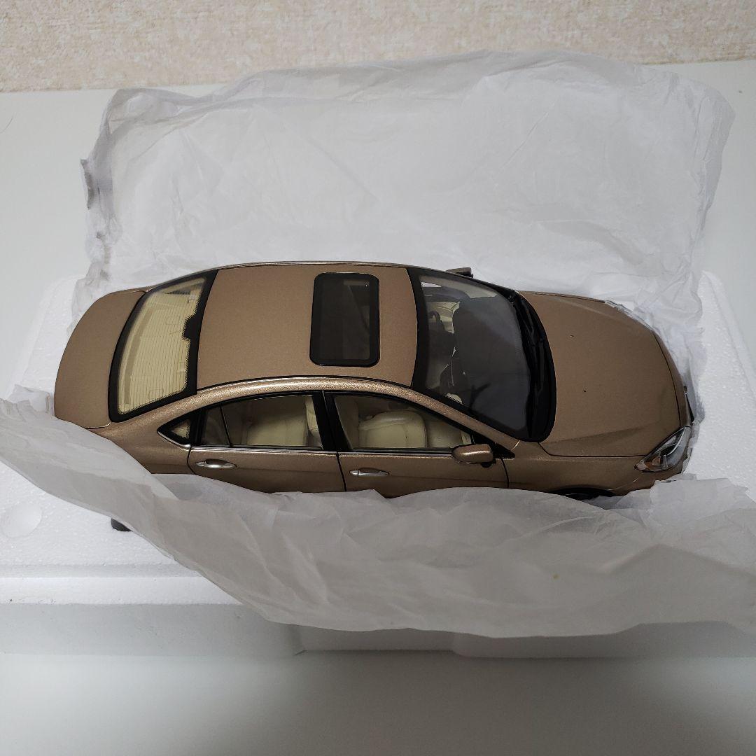 Soueast V5 Lingzhi 1:18 東南汽車 中国版 三菱ランサー