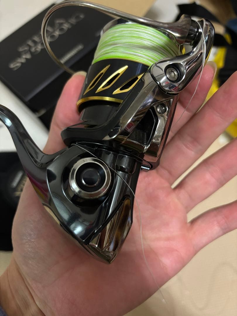 13STELLA sw5000hg スピニングリール