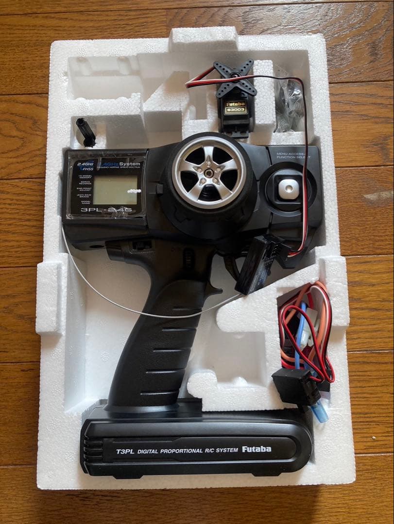 ホビーラジコン Futaba 3PL
