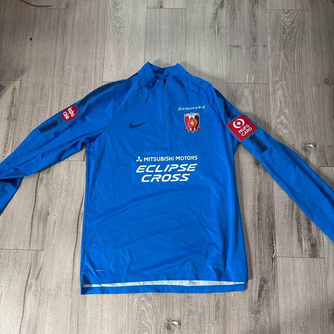 浦和レッズ 支給品ウェア