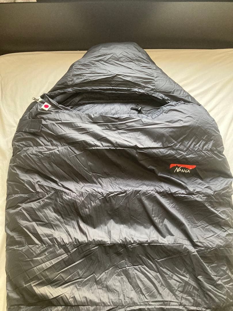 NANGA オーロラテックス1100ブラック 寝袋