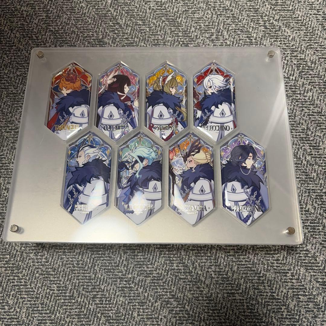 原神　ファデュイ　執行官　缶バッジ8個セット　まとめ売り　専用ケース付き