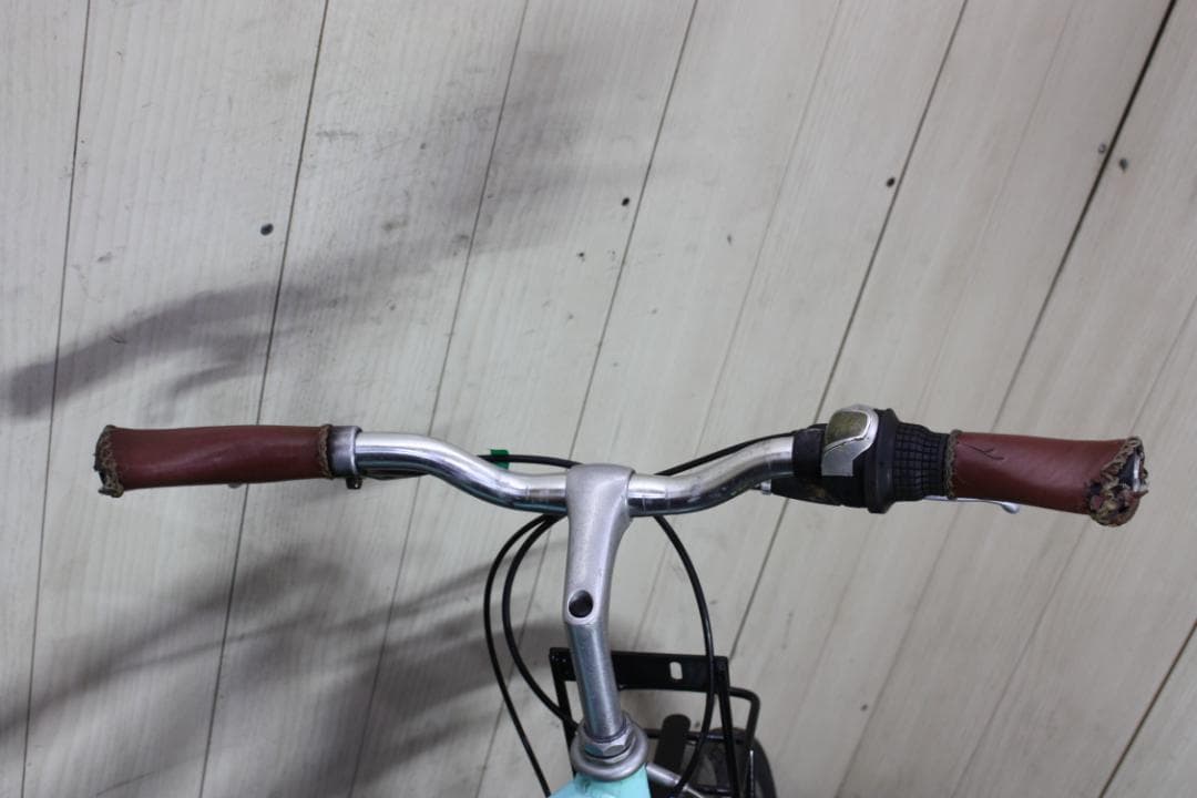 ルイガノ LGS-TR2 26型 アルミ シマノ7速 420mm クロスバイク