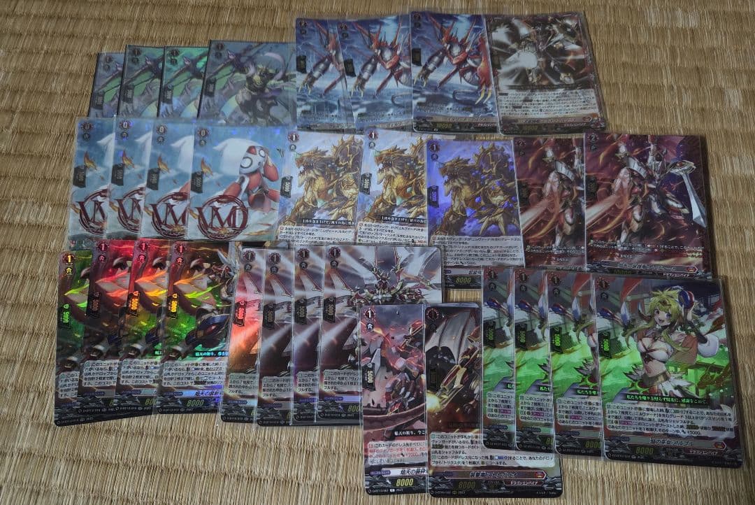 ヴァンガード 天輪鳳竜 ニルヴァーナ・ジーヴァデッキパーツセット　高レア　FFR