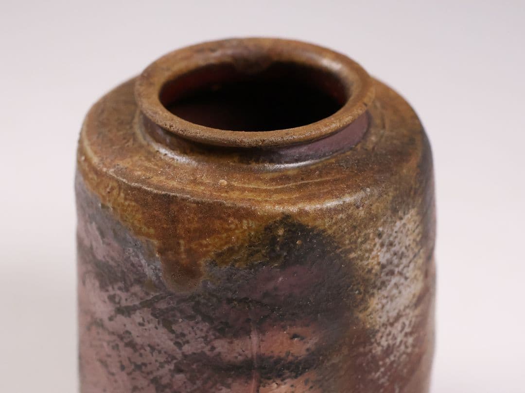 茶道具 伊勢崎満 備前焼 肩衝茶入 仕覆(2点) 共箱 陶歴 陶芸【CM340】