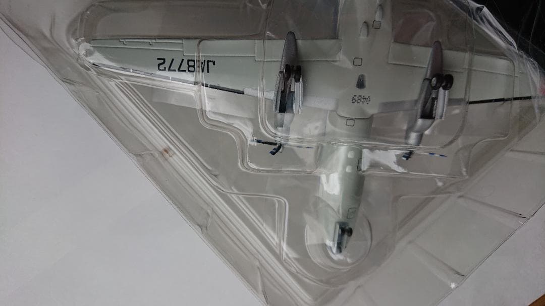 ANKエアーニッポン YS-11 JA8772 1/200 モデルプレーン