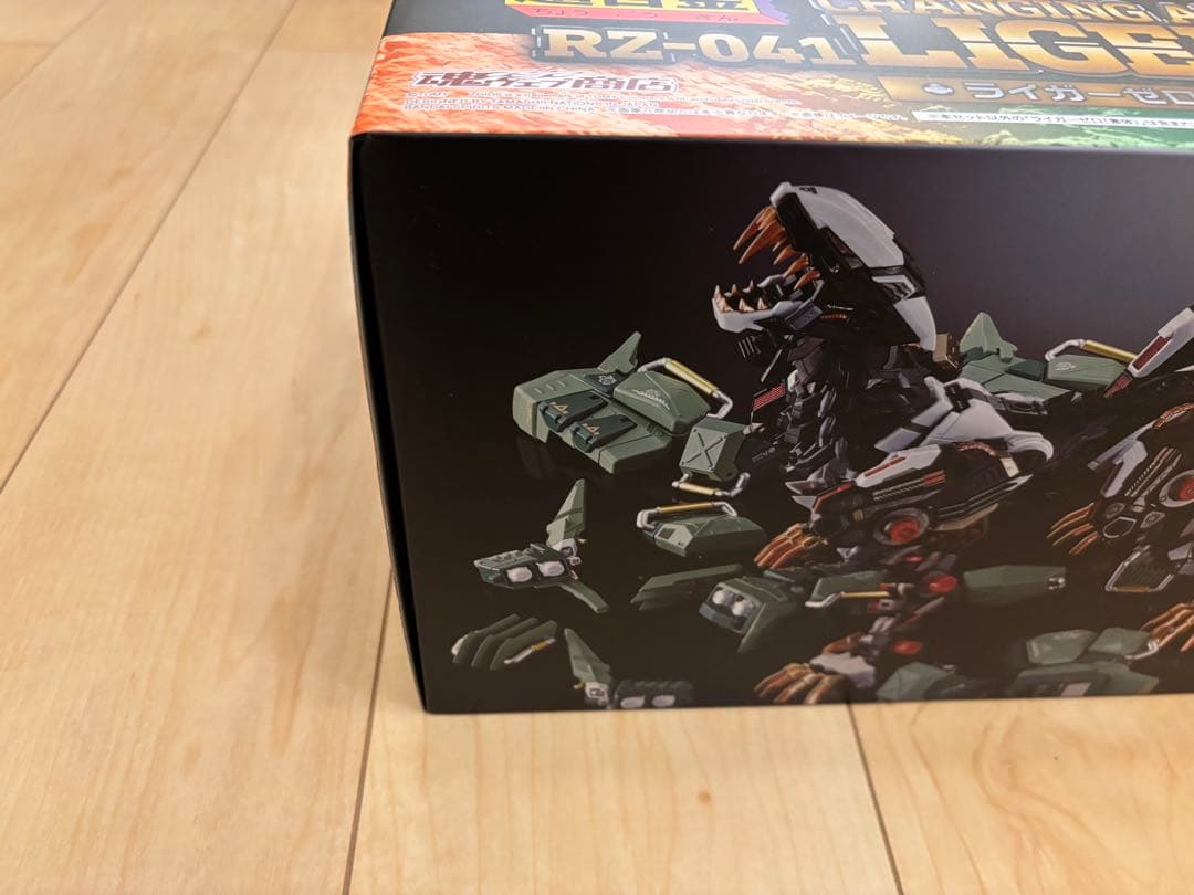 特撮 RZ-041 LIGER ZERO & CHANGING ARMOR SET