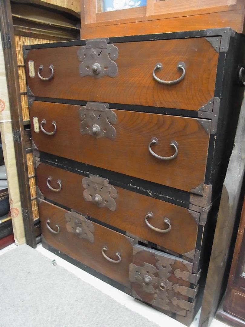 時代箪笥　庄内箪笥？家具　タンス　 チェスト 和家具