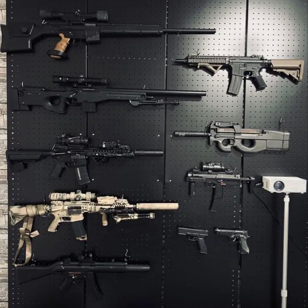 ⚠️期間限定大幅値下げ中⚠️ エアガン　セット　パーツ　サバゲーアイテム大量放出