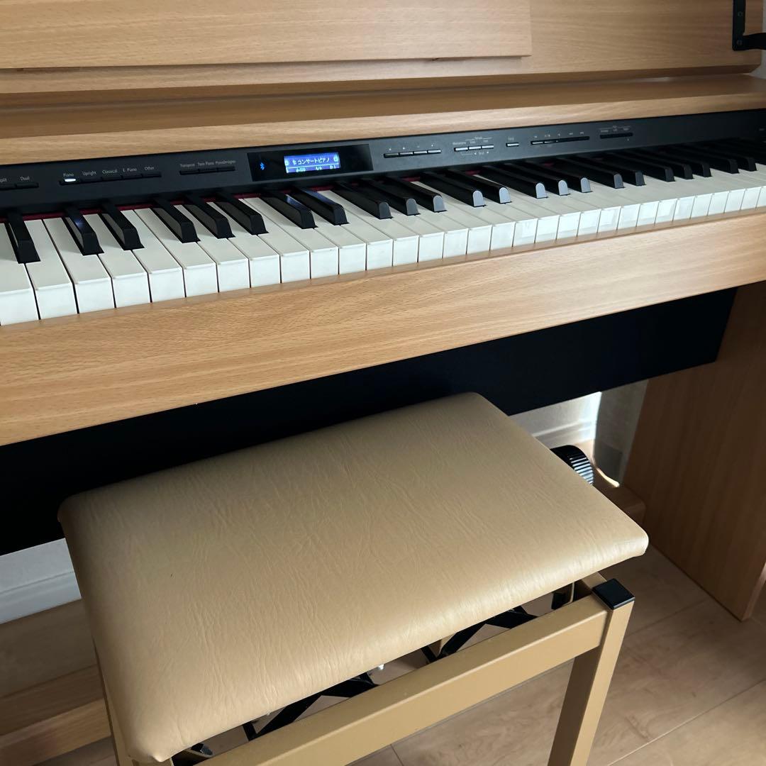 セット商品　ローランド　電子ピアノ　椅子