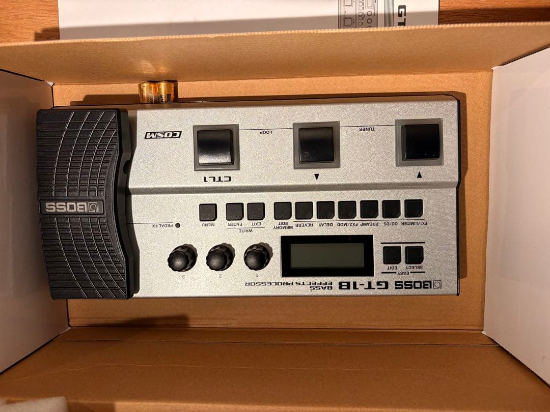 BOSS GT-1B ベースエフェクター　ボス　BOSS ジャンク品