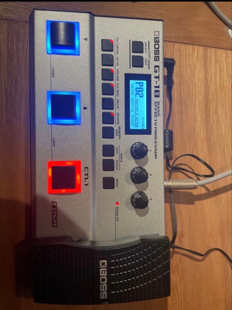 BOSS GT-1B ベースエフェクター　ボス　BOSS ジャンク品