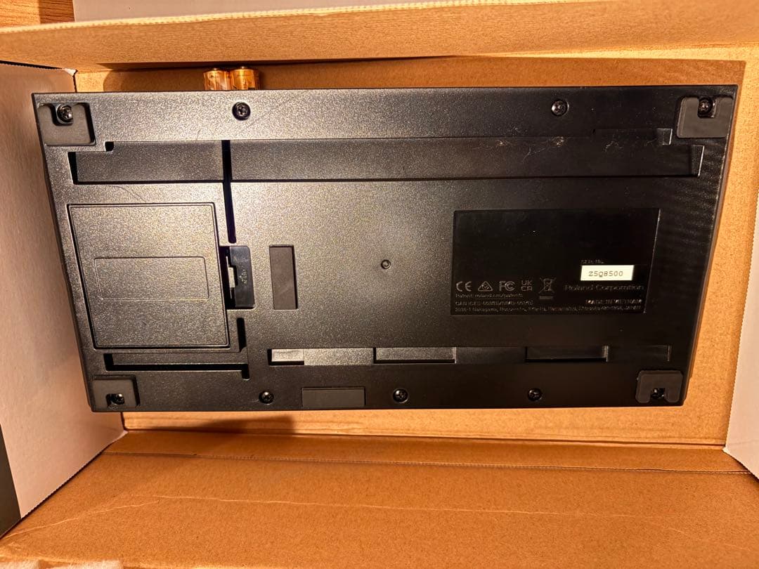 BOSS GT-1B ベースエフェクター　ボス　BOSS ジャンク品