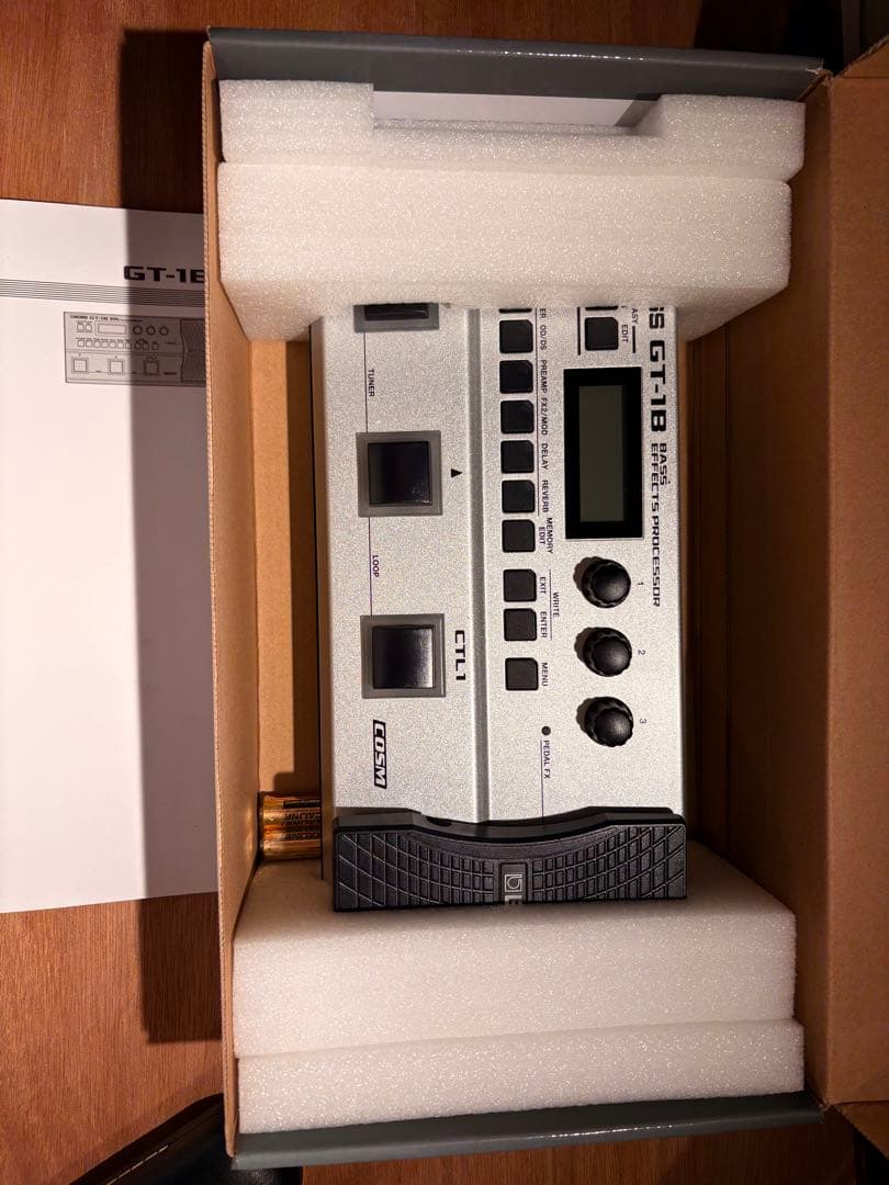 BOSS GT-1B ベースエフェクター　ボス　BOSS ジャンク品