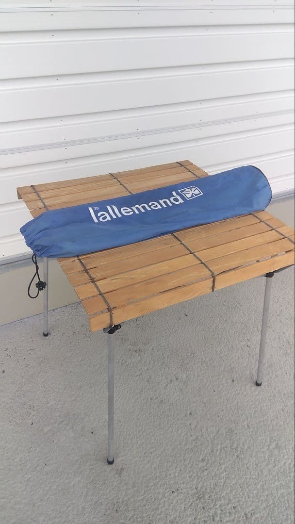 ラレマンド・ウッドロールテーブル焼印無し