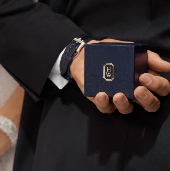 HARRY WINSTON　婚姻届　今日のみの価格