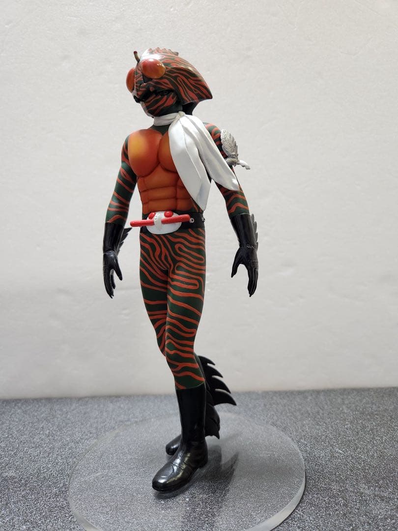 海洋堂 仮面ライダーアマゾン1/8 ソフビフイギュア23cm プロ製作完成品