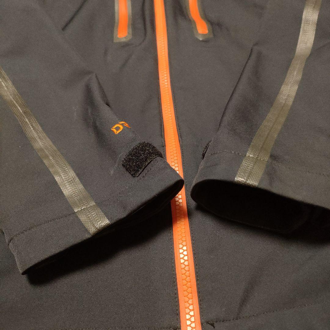 マウンテンハードウェア シンクロスノージャケット S　スノーボードウェア　雪山