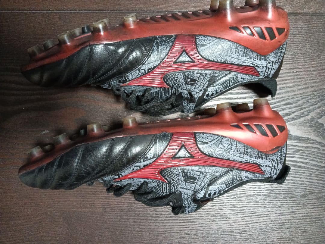 Mizunoモレリアネオ3βセルヒオラモス