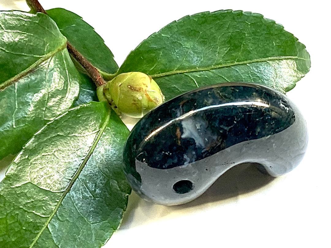 日本一の安価卸しを目指し‼️碧玉‼️出雲石勾玉　最高峰コレクション‼️鑑別書無しの安価