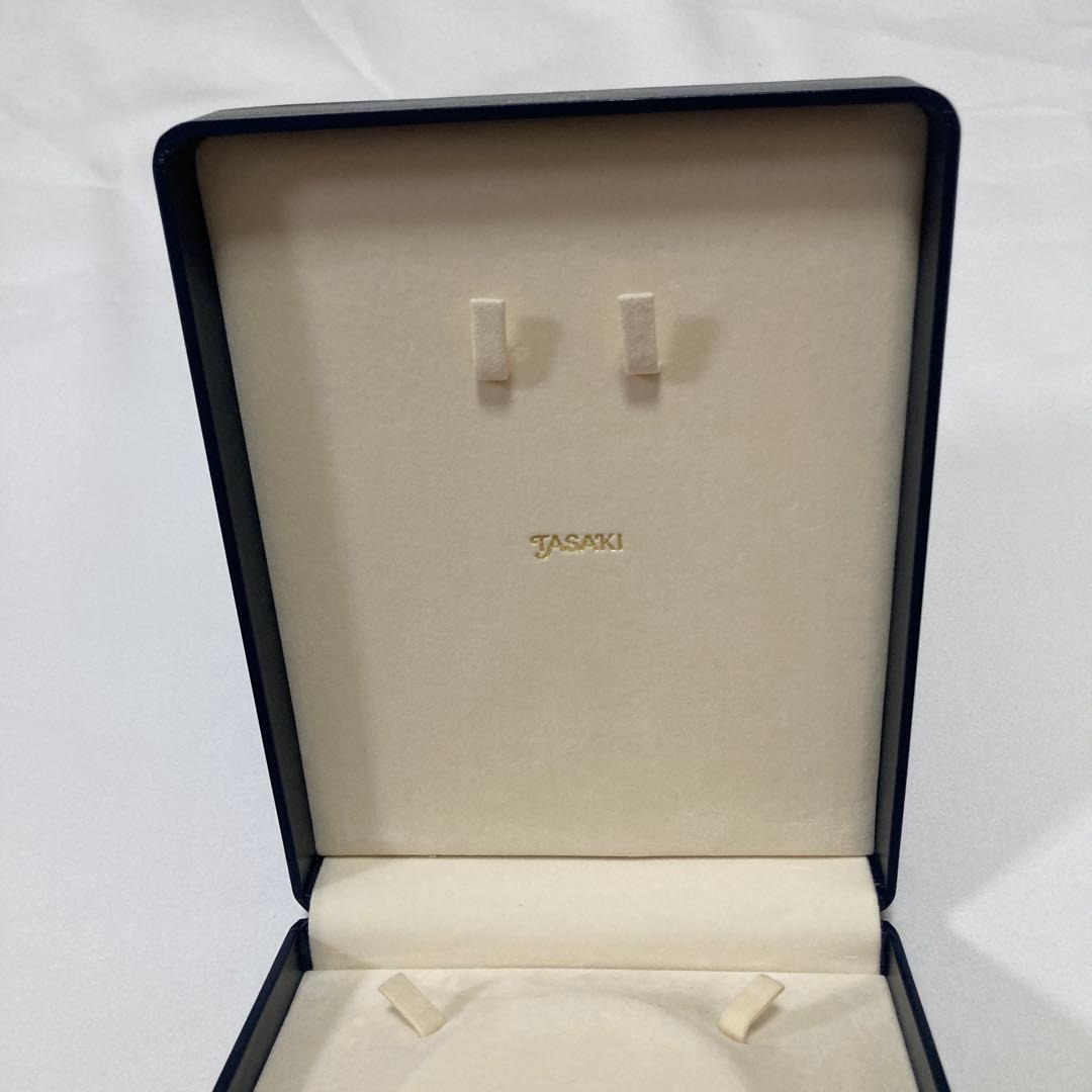 美品　タサキ　TASAKI　ネックレスケース　空箱　クロス付き