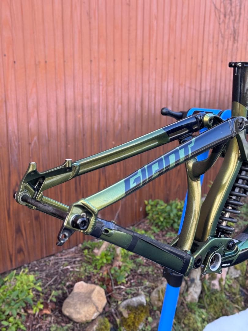 自転車本体 2020 GIANT GLORY 27.5