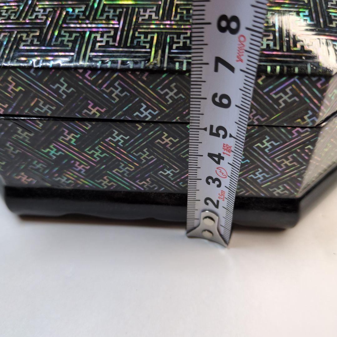 螺鈿　八角箱　重箱　年代物　韓国螺鈿　李朝螺鈿　アンティーク　骨董