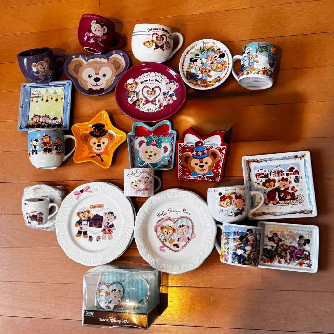 ダッフィー 食器　スーベニアカップ　24点　未使用