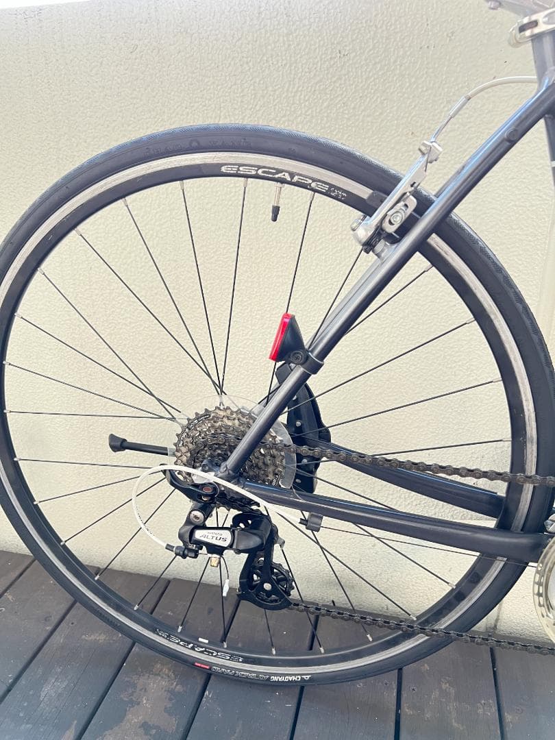 GIANT ESCAPE R3 クロスバイク　シマノ外装２４段変速　引取専用