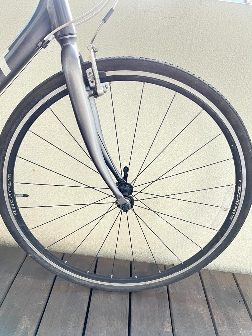 GIANT ESCAPE R3 クロスバイク　シマノ外装２４段変速　引取専用