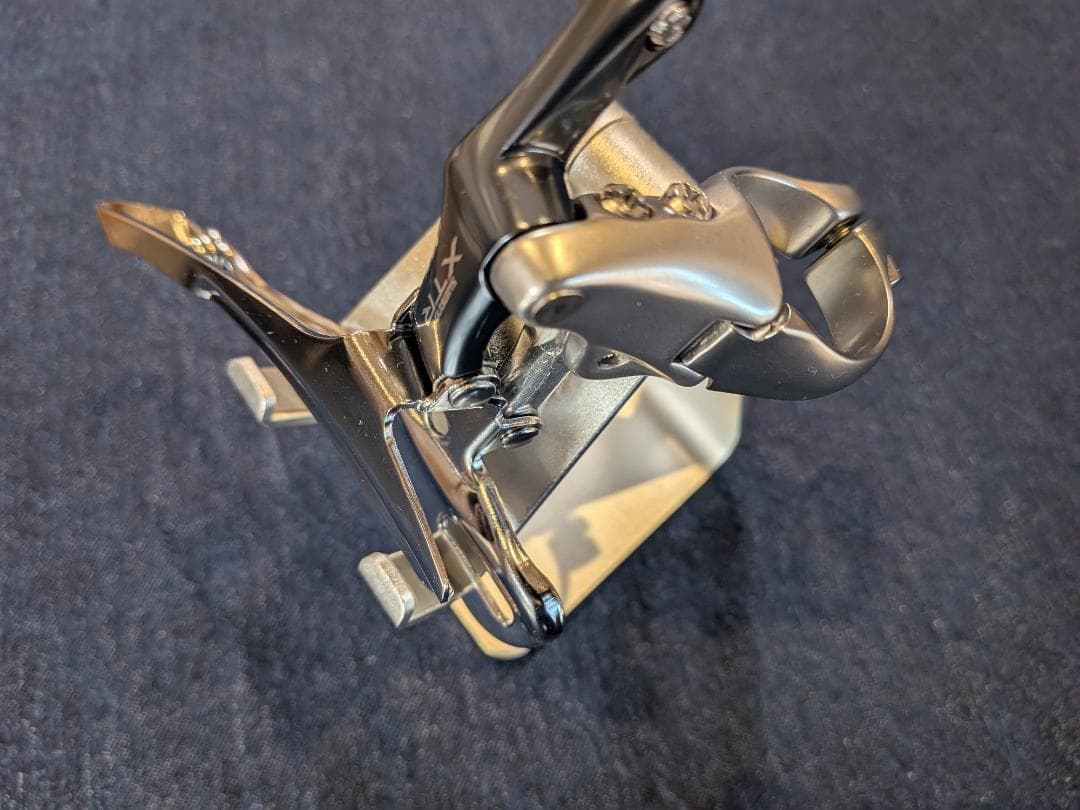 シマノXTR FD-M900 フロントディレーラー バンド径 28.6