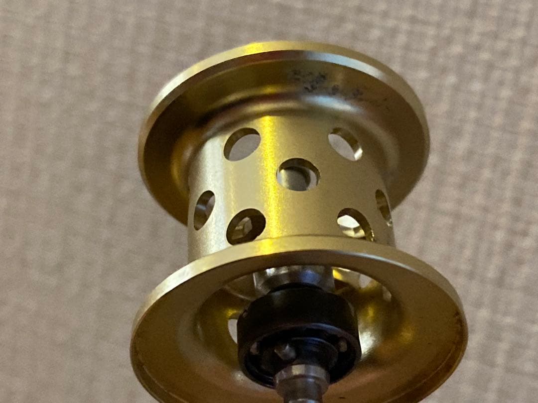 シマノ　カルカッタコンクエスト200F