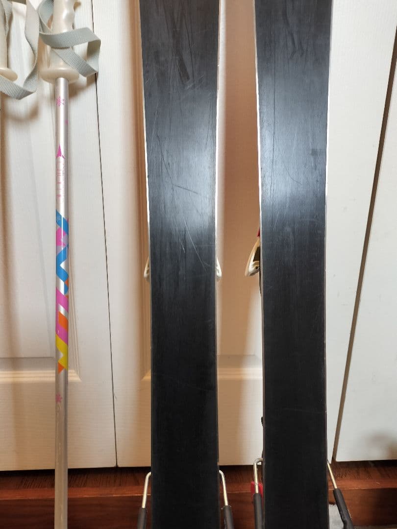 Atomic スキー板110センチとポールセット