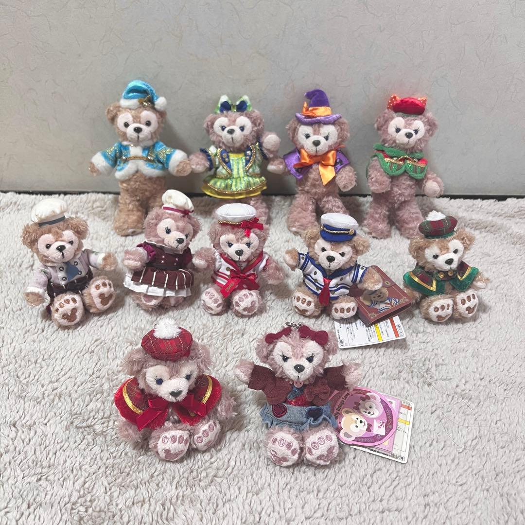 ダッフィー＆シェリーメイ　ぬいぐるみストラップ　バッジ　11体セット