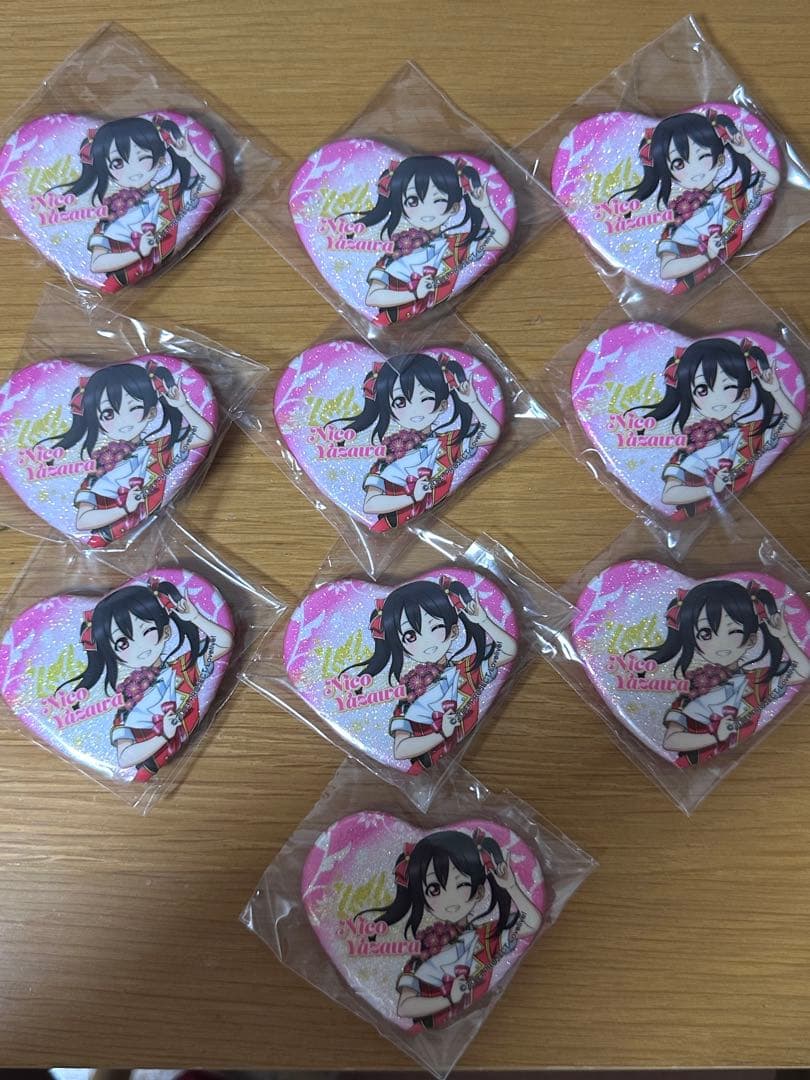 ラブライブ　μ's 矢澤にこ　ハート缶バッジ　海外限定 10個