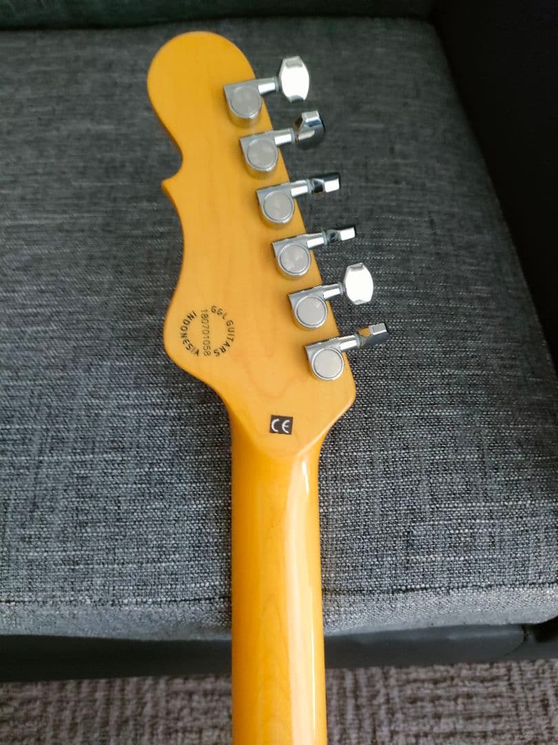 Ｇ＆Ｌ　　ＴＲＩＢＵＴＥ　ＤＯＨＥＮＹ ほとんど新品です。