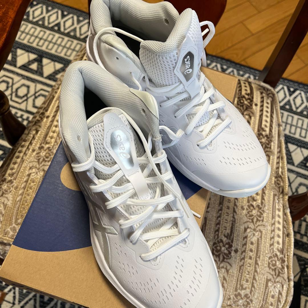 (新品未使用)アシックス ゲルフープv16 エクストラワイド 26.5cm