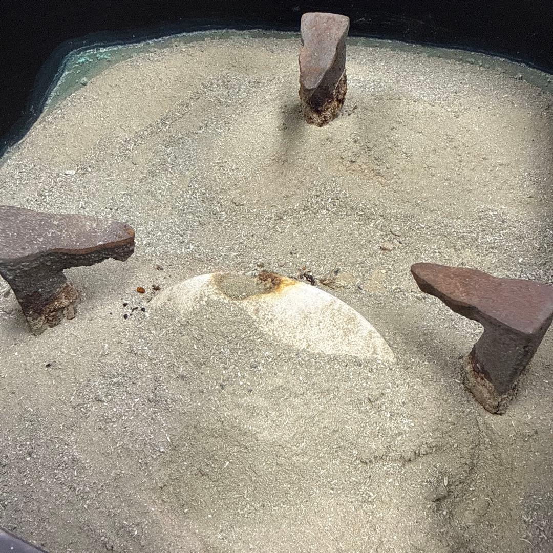 鋳鉄製茶釜 蓋付き 工芸品 アンティーク 茶道具 灰付き 風炉 格安