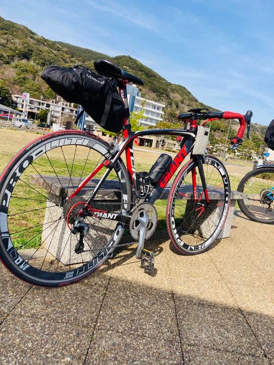 フルカーボン　ジャイアントフレーム ロードバイク