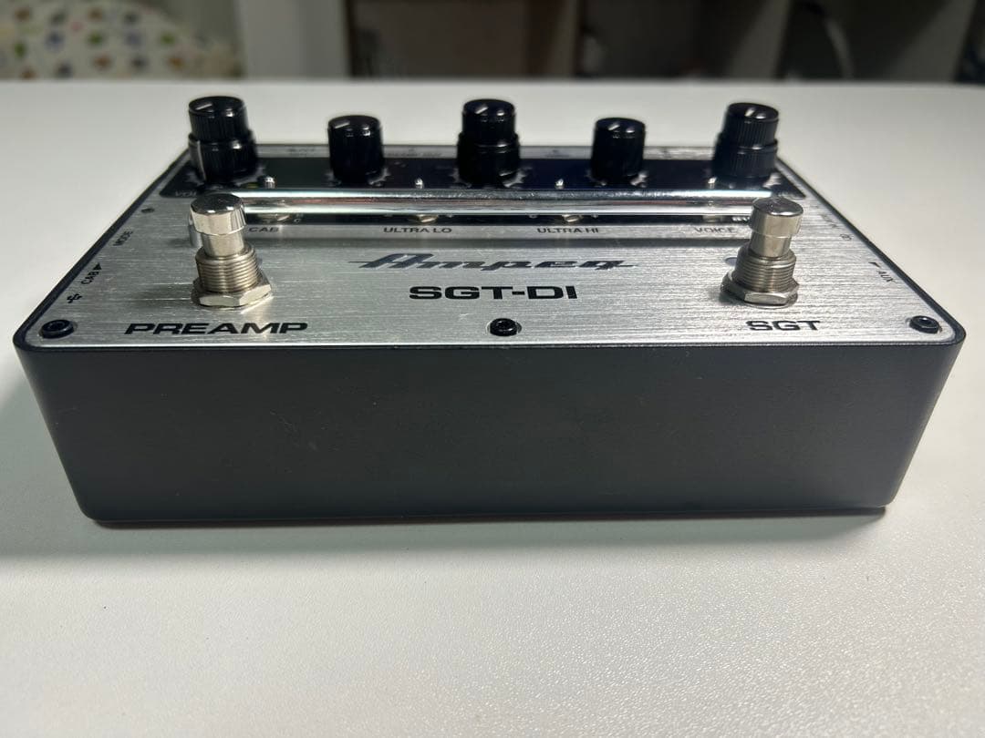 Ampeg SGT-DI プリアンプ・DIボックス