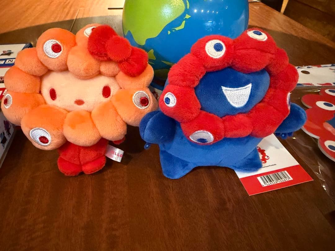 ハローキティ×ミャクミャクぬいぐるみ　『おたのしみ袋』　服Lサイズ